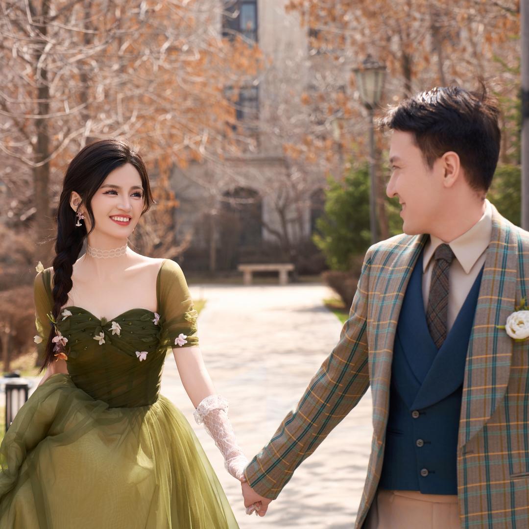 加索和小夏没正事