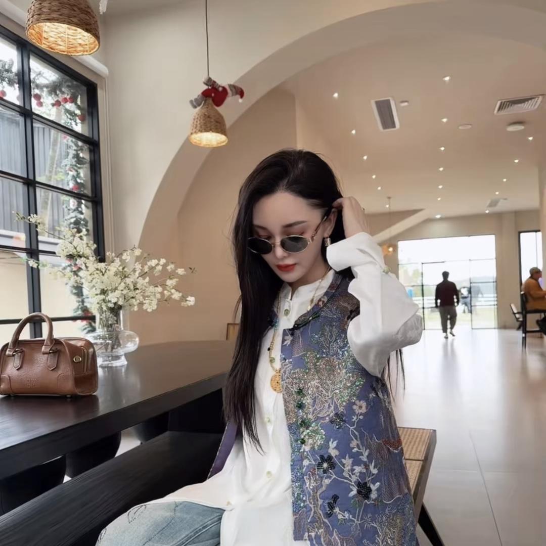 GF 飞儿女装-直播返场