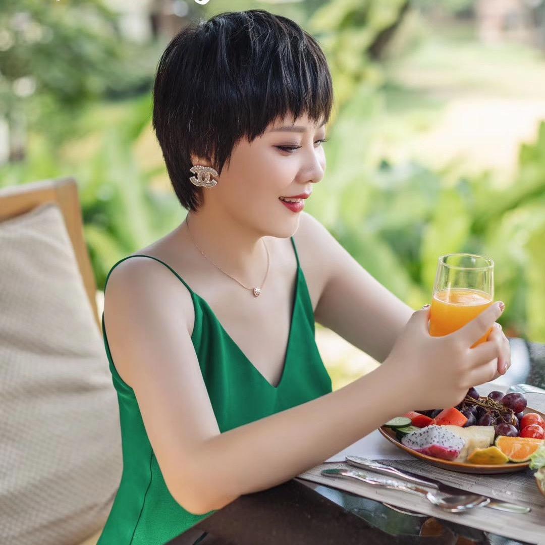 业务员小花