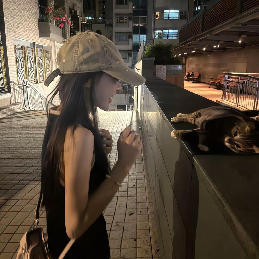 七七