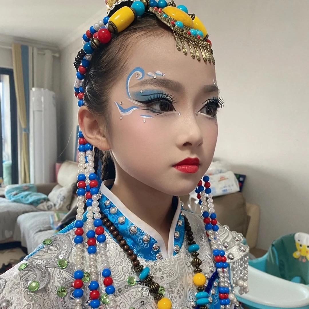 A新韩艺美业杨洋