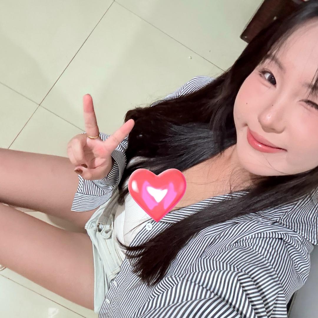 婷Kiki🐱（不放弃努力涨粉版）