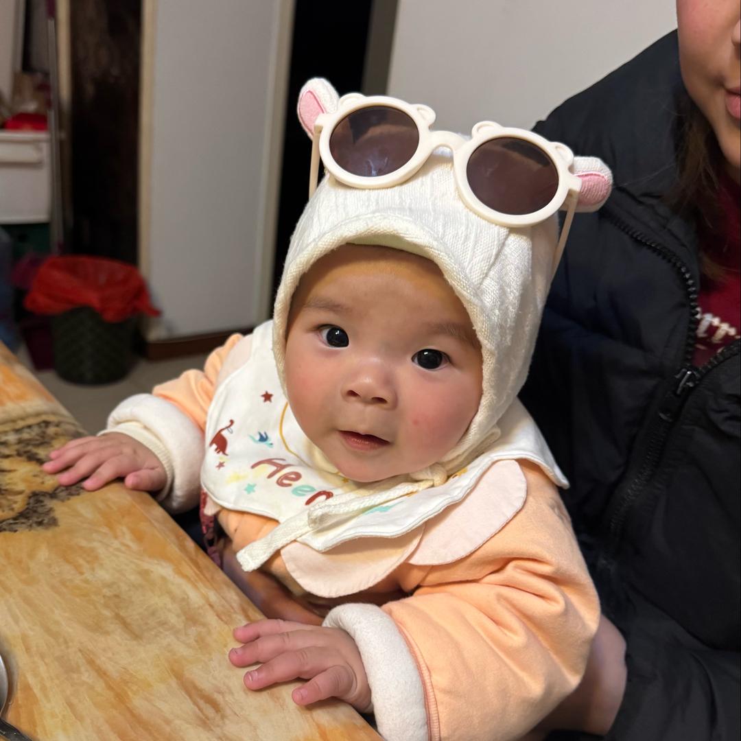 叫我蟑螂恶霸大哥