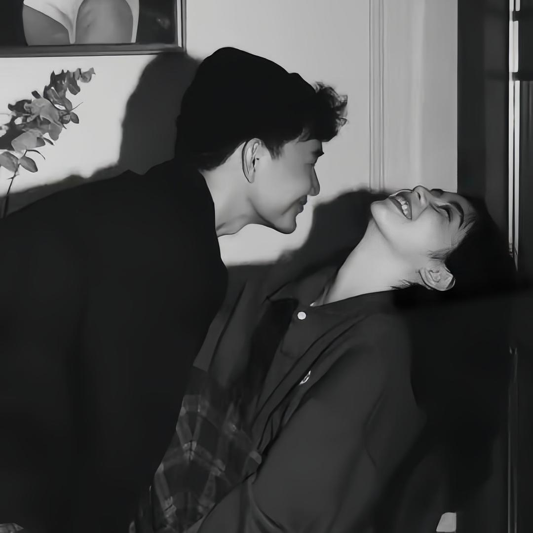 W：