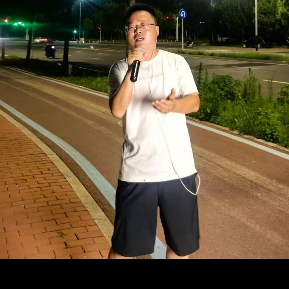 小明爱唱歌🎤