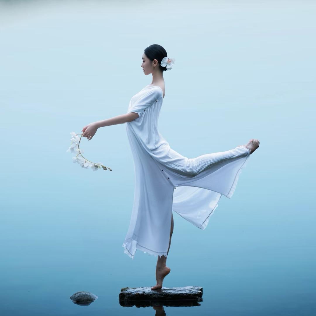 库尔勒鹿芽舞蹈