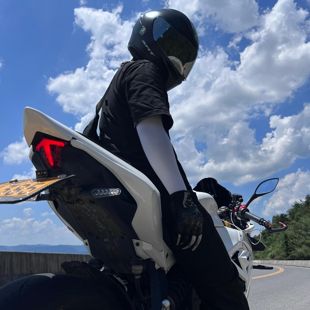 常温可乐🚴🏿‍♂️