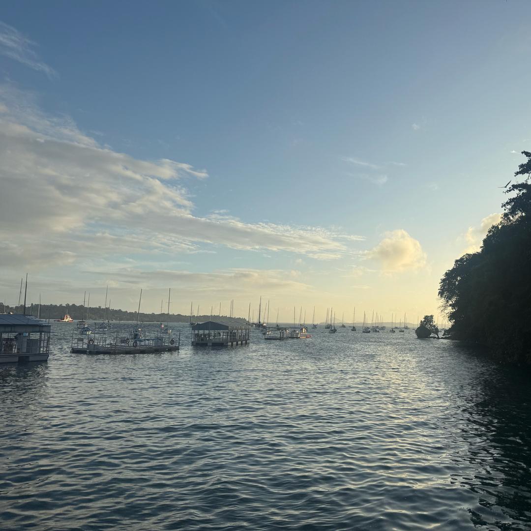 机器人几何财富赋能