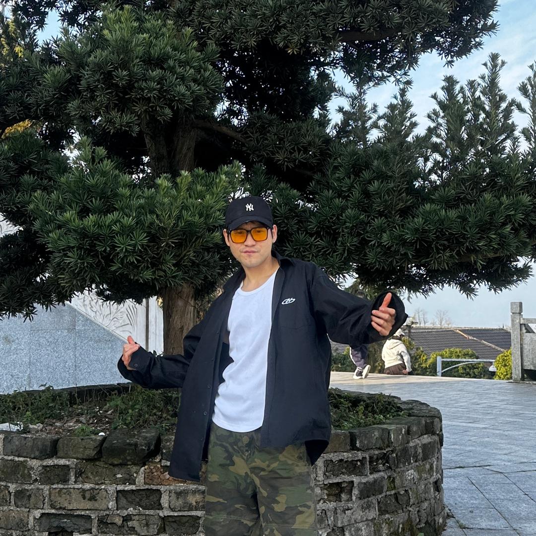 安仁减龄发型设计——何志林
