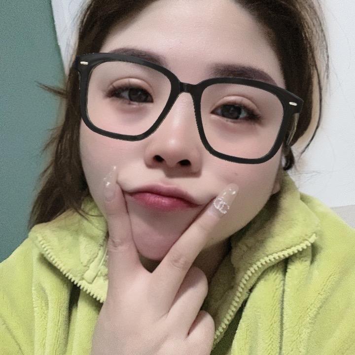 小李不吃香菜🍃