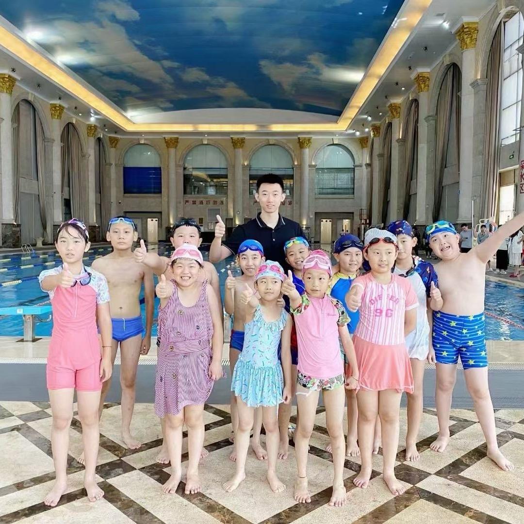 魏先生🏊🏿‍♂️🏂🏍️