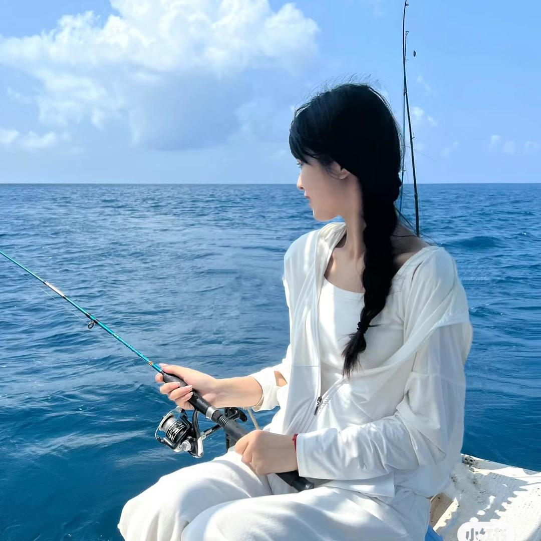 七七爱钓鱼🎣