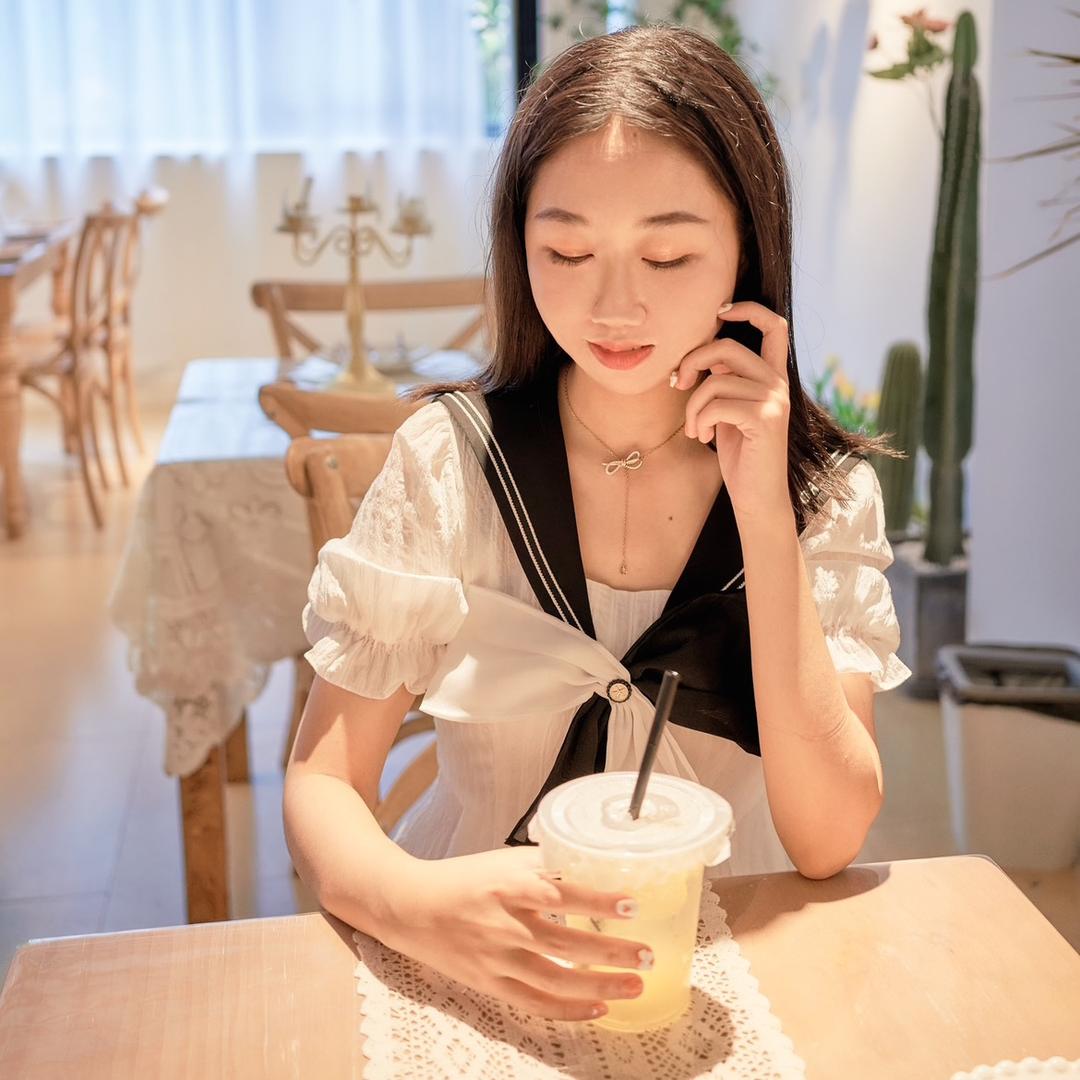 珊珊不姗姗