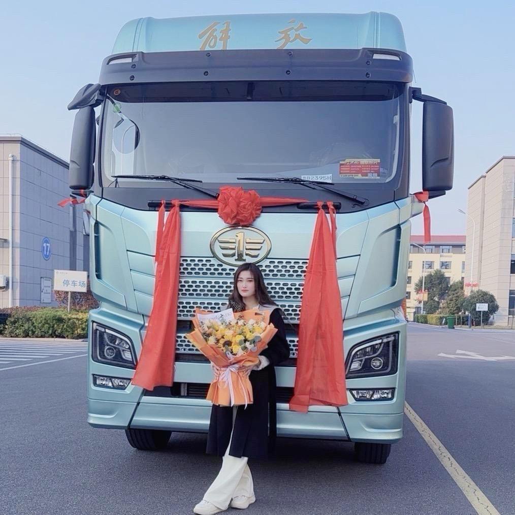 卡车女司机_瑞瑞