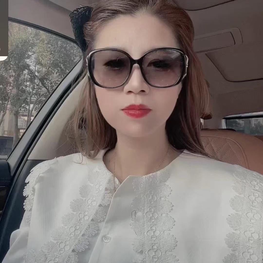 霞姐姐服饰