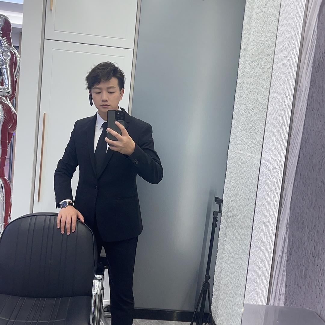 万州古匠艺术馆店阿远