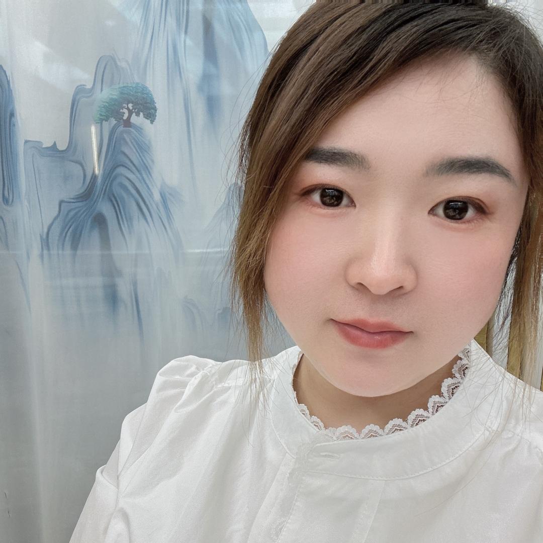 喔、是芳芳吖！（好物在橱窗哟！）