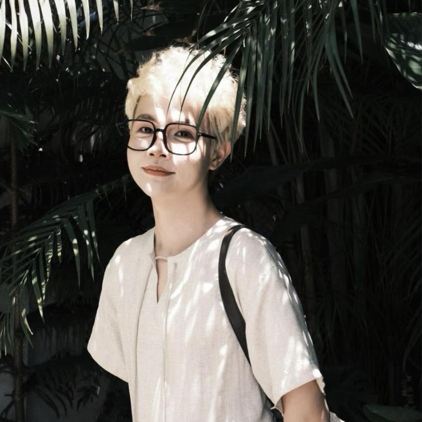 QIAOLA乔拉-精品服饰