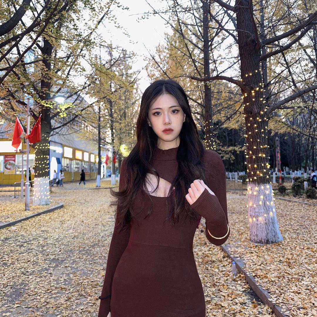 娑娜.