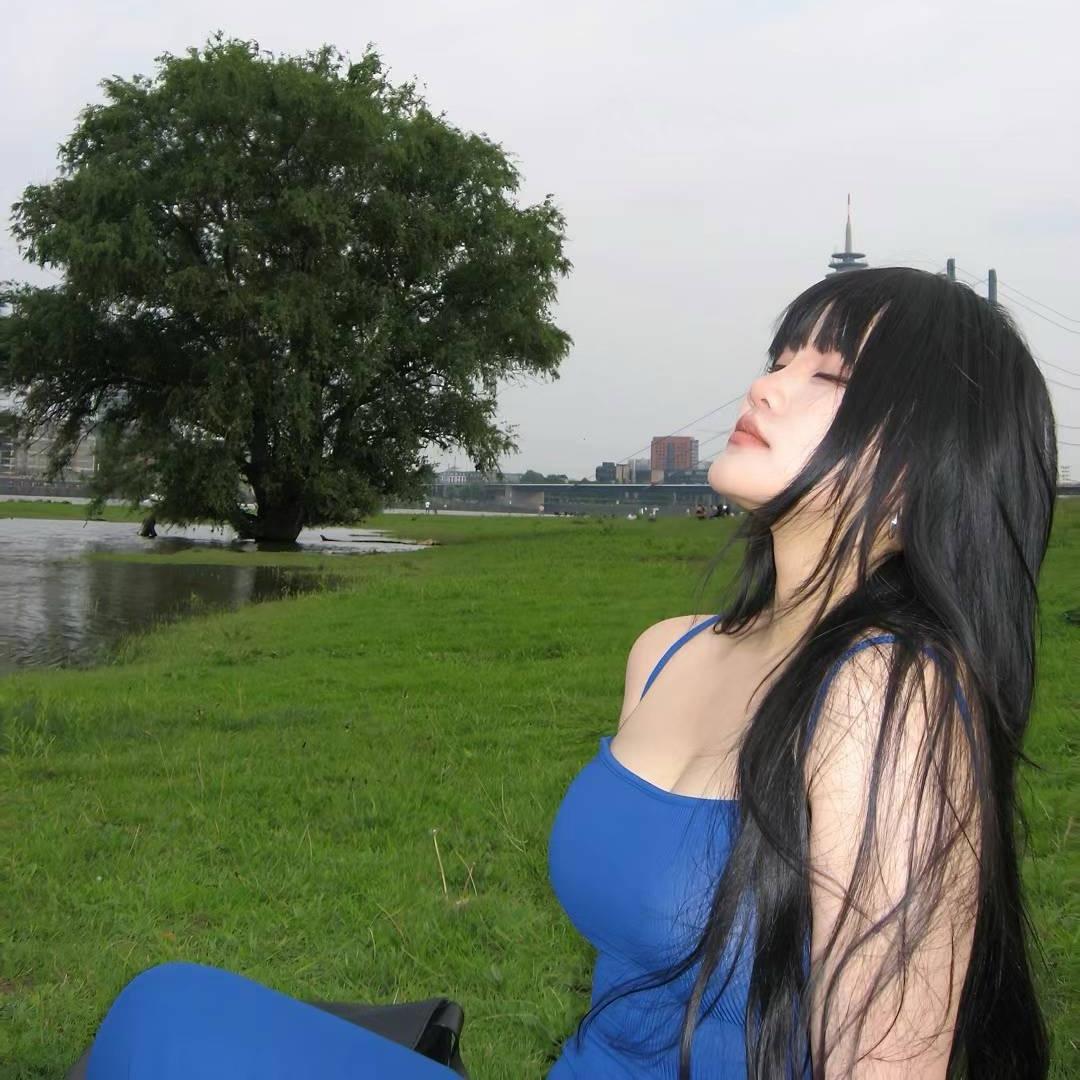 尤尤