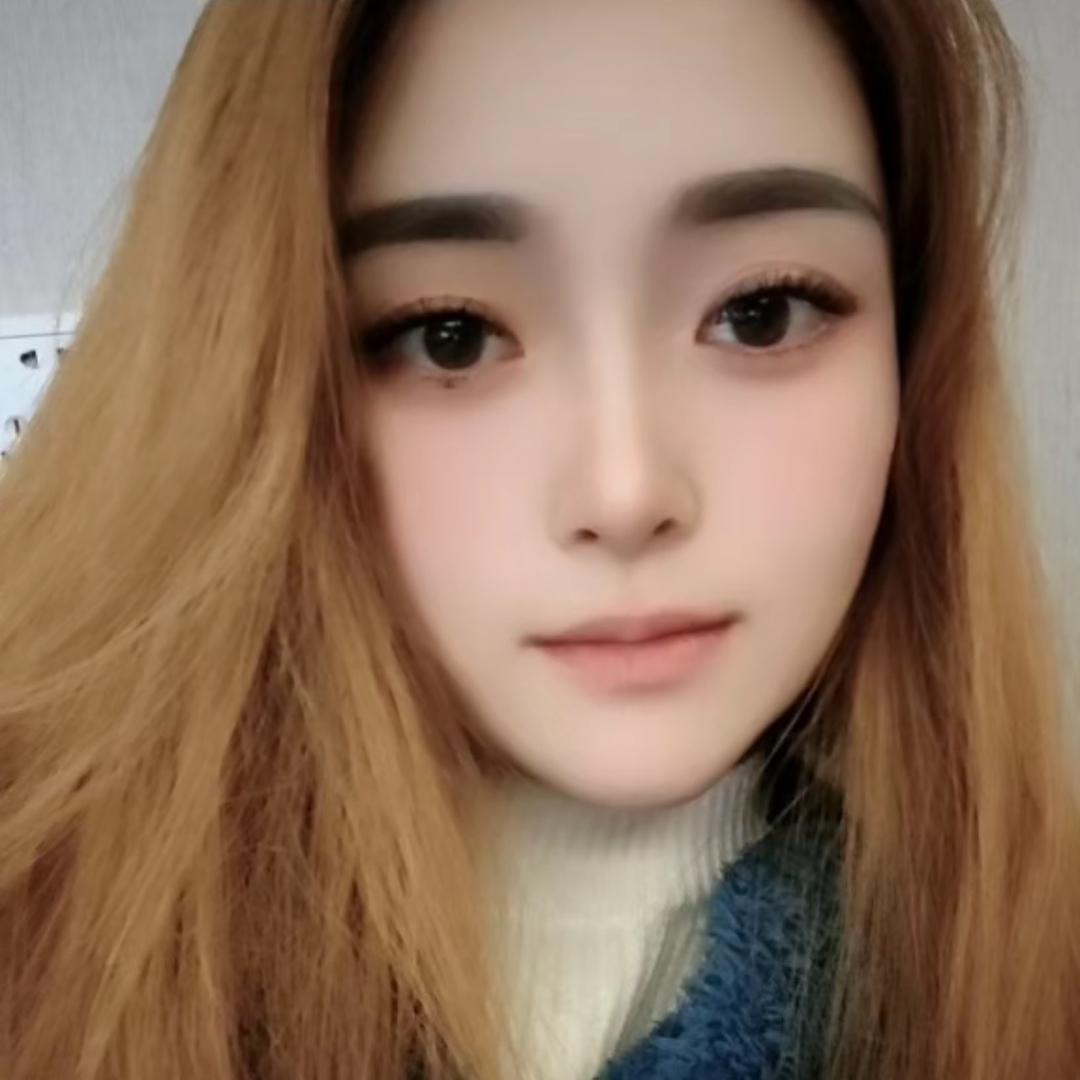 我是小鑫鑫吖