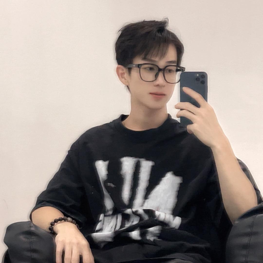 小7️⃣机长✈️