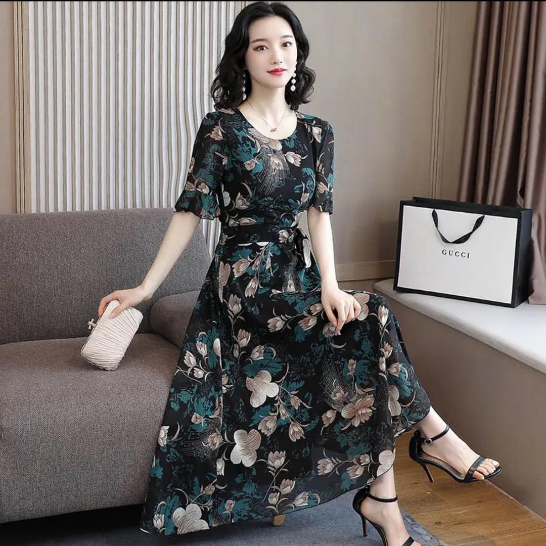 绮采薇服饰
