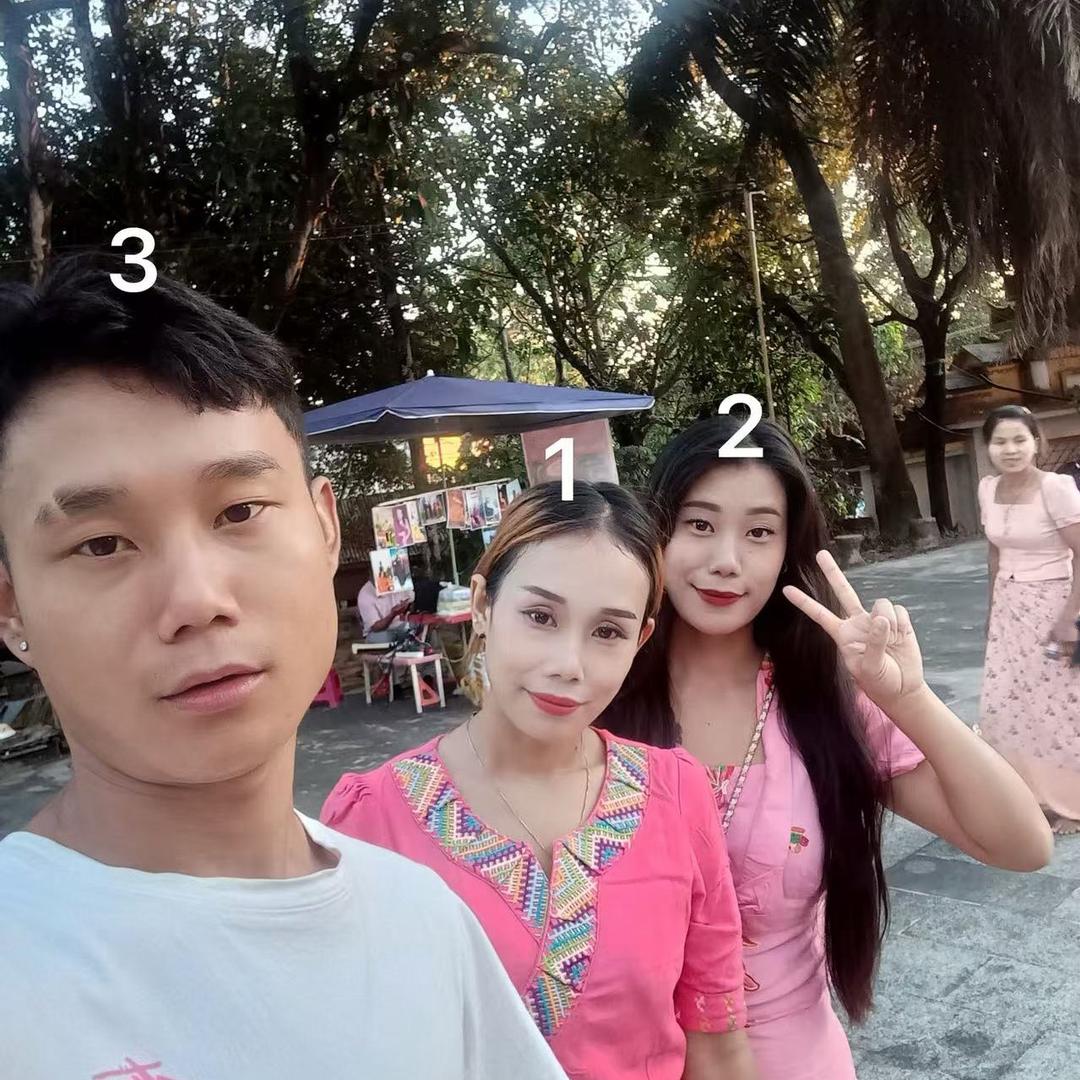 မသင်းအွန်လိုင်းOs👗