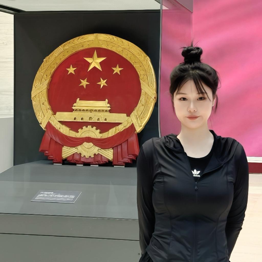 李暖暖