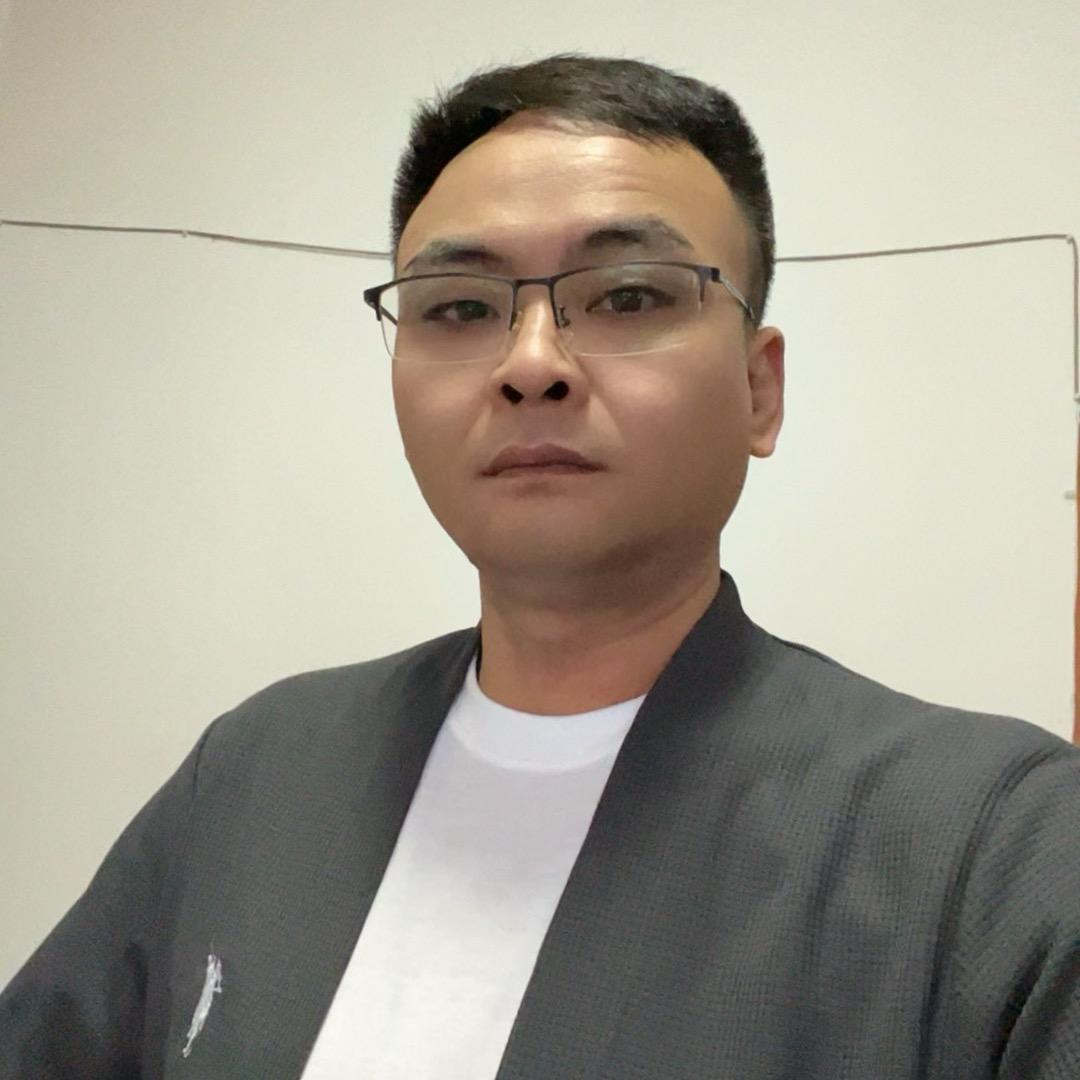 姚遥👩‍❤️‍👨领先