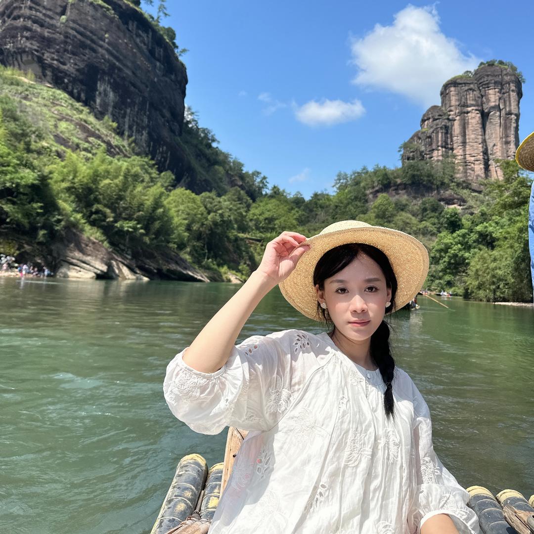 小呀小啊冰