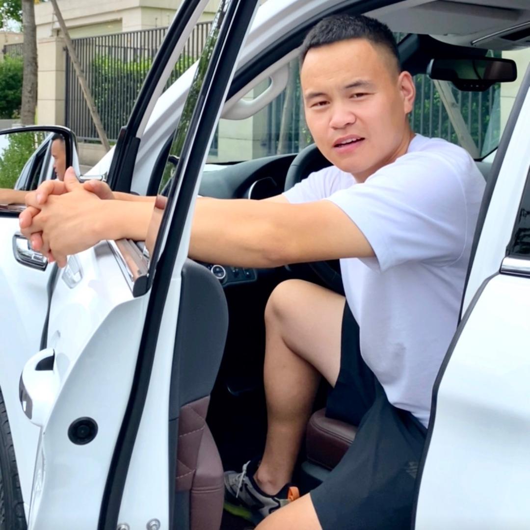 成都甜橙汽车「阿强」国产轰九