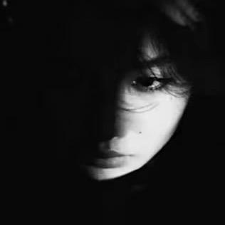 ㅤ    混过社会也挨过打