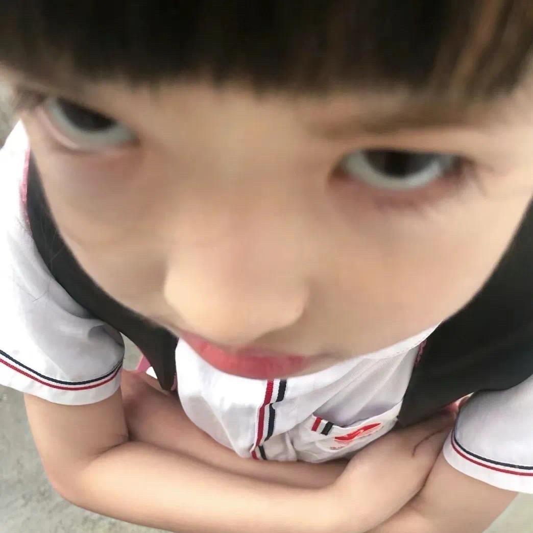 啾一口泡泡