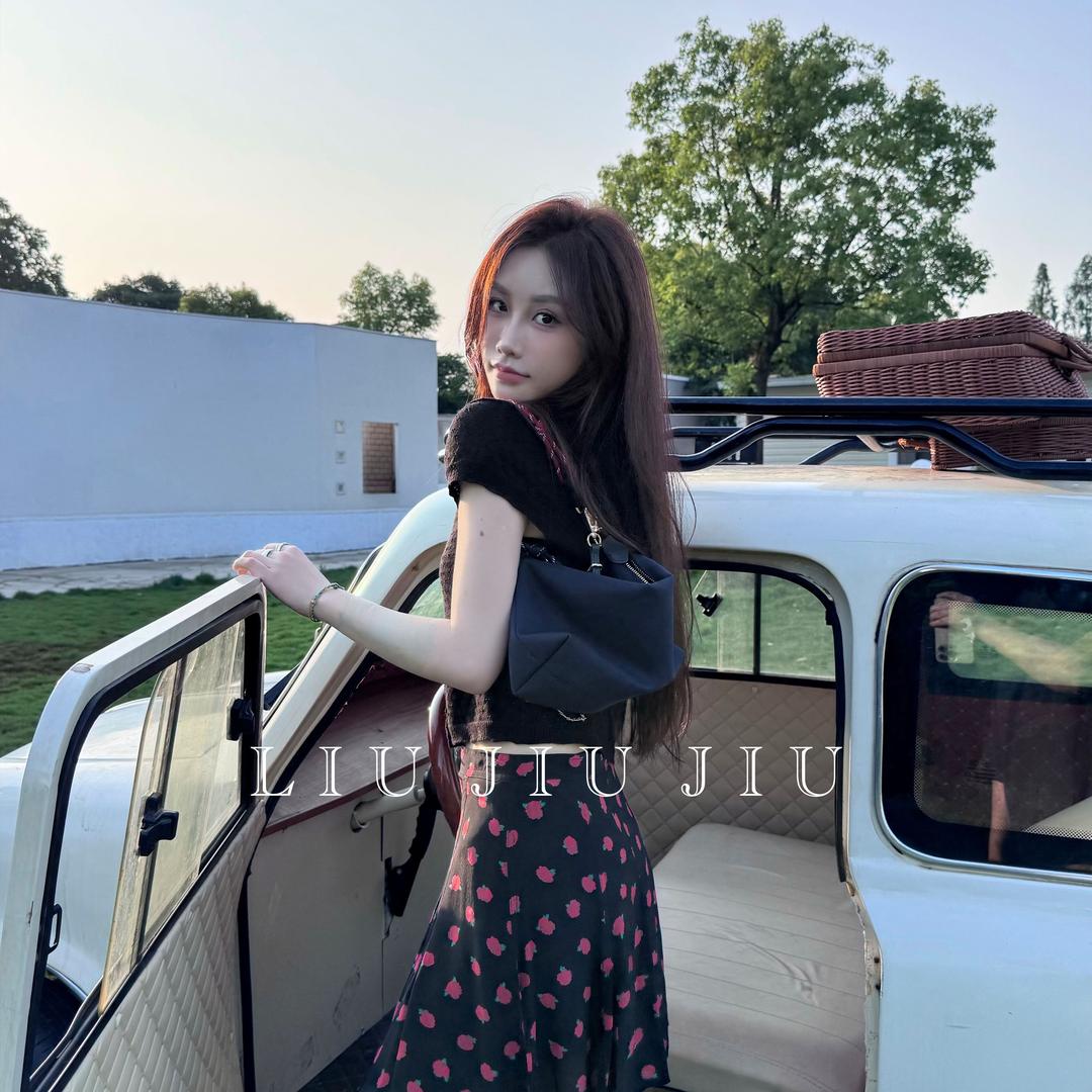 刘九九sms-爆款穿搭