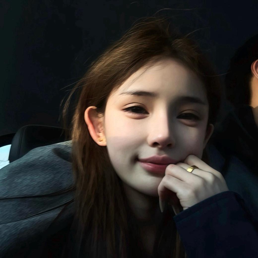 7、𝑆ℎ𝑎𝑟𝑒·🧴🩰🍧 ·