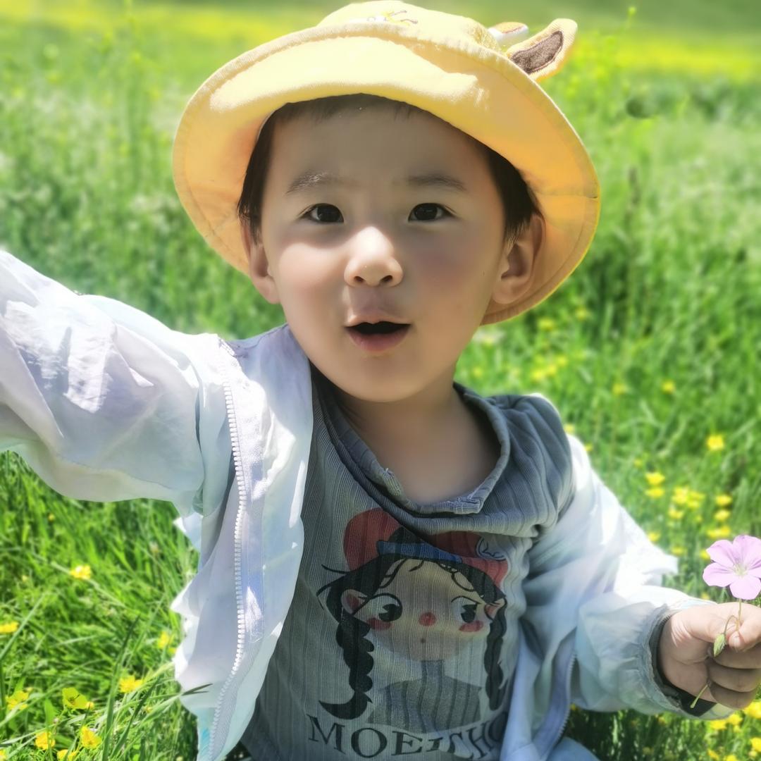 卡卡宝贝👨‍👩‍👧