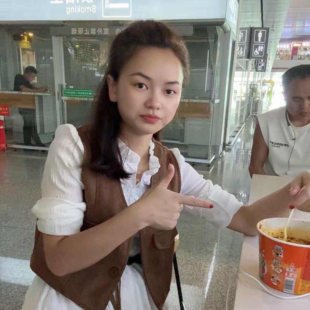 轻素栖花里（凯里店）