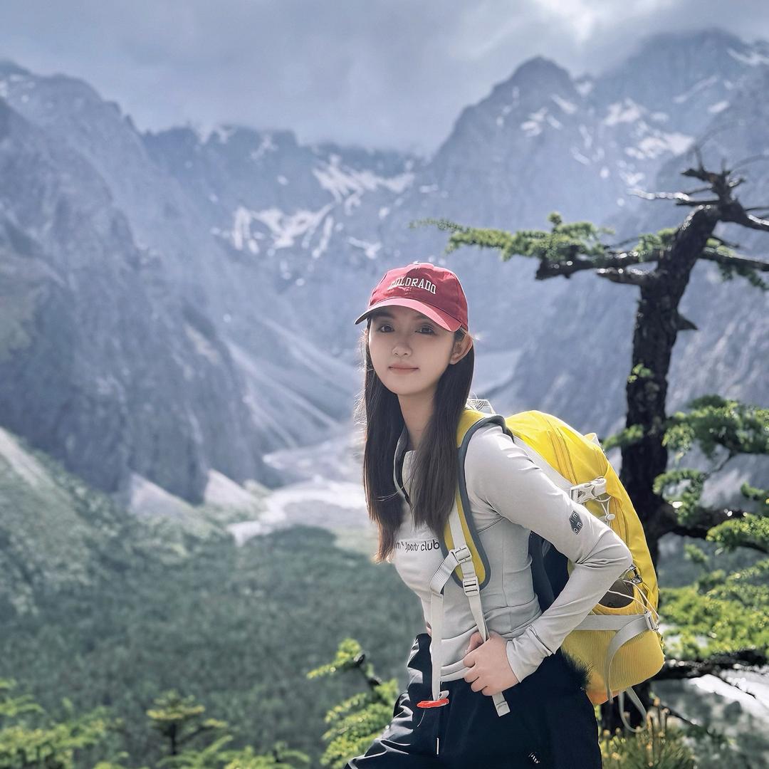 小爱老师outdoors📷