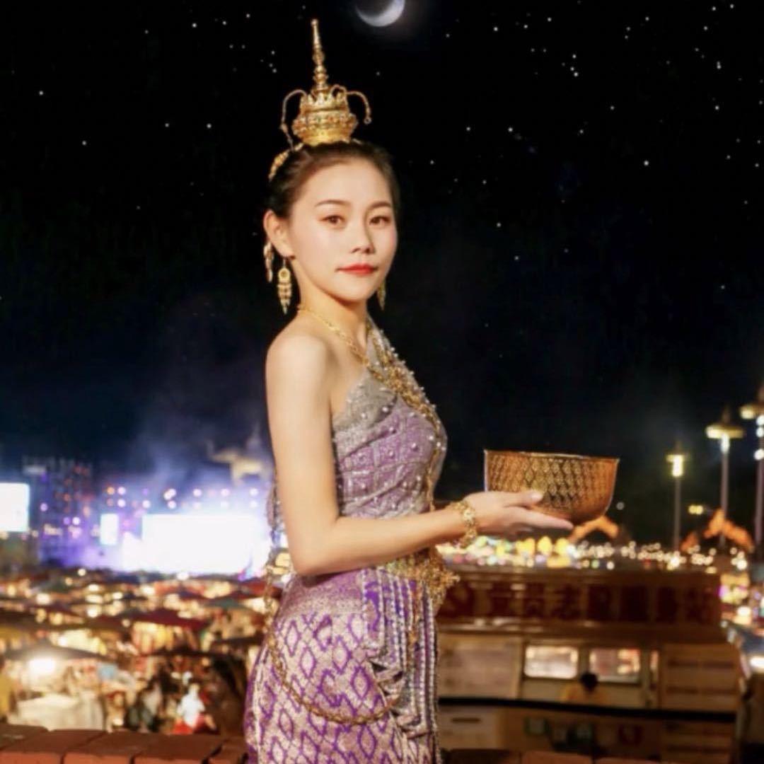 普洱茶小妹 西双版纳