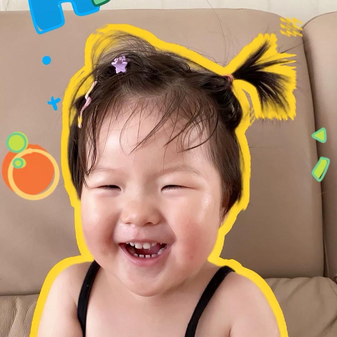 小月亮茜茜