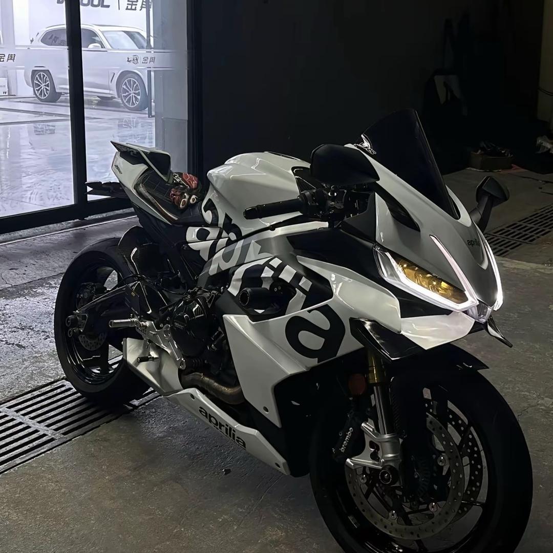 ꧁༺๑👀๑༻꧂