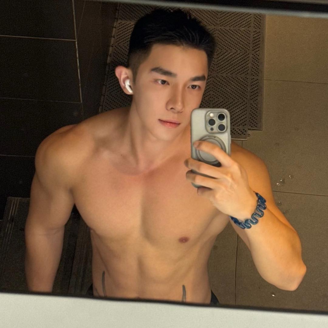 鹿🦌晨皓