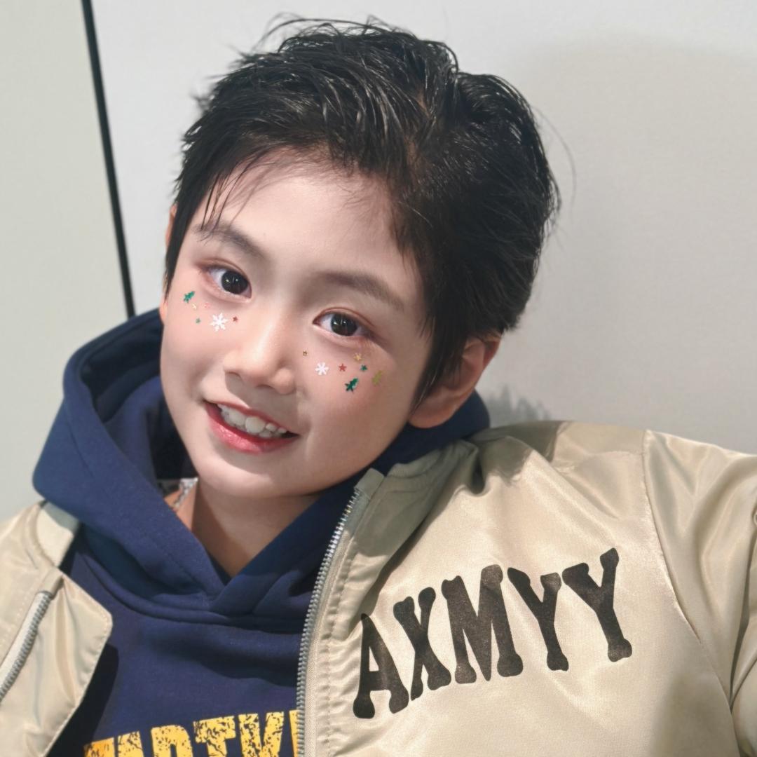 汉堡妈潮童穿搭的头像