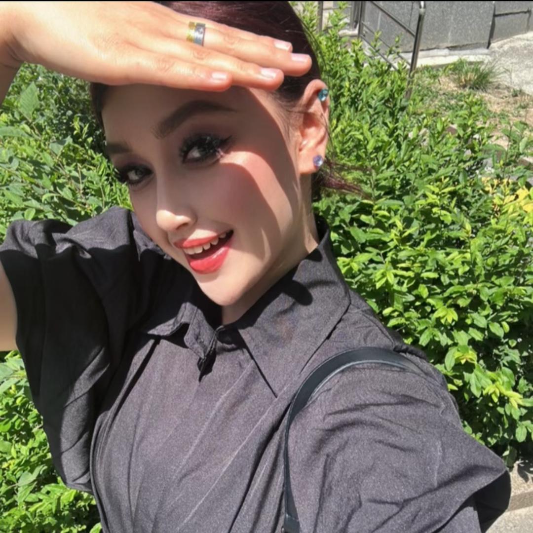 小妮想飞✈️