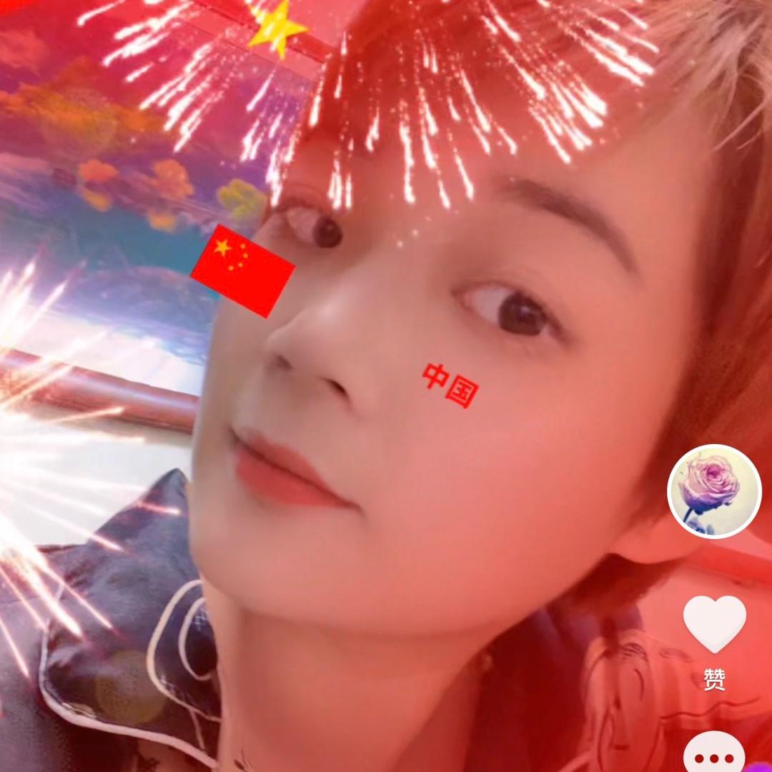 Li  江