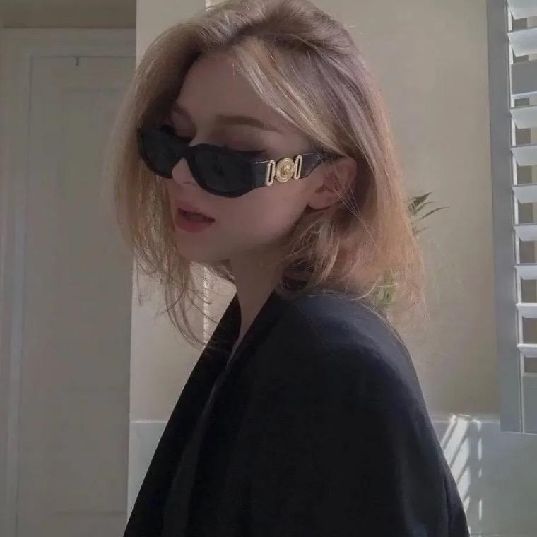 女人中的路易威登
