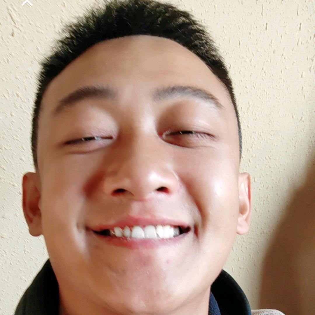 爱笑的班的