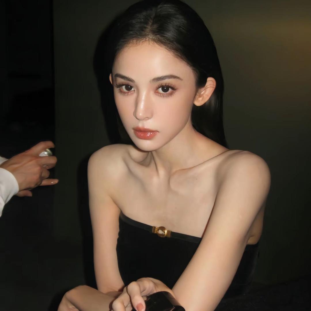陈w.