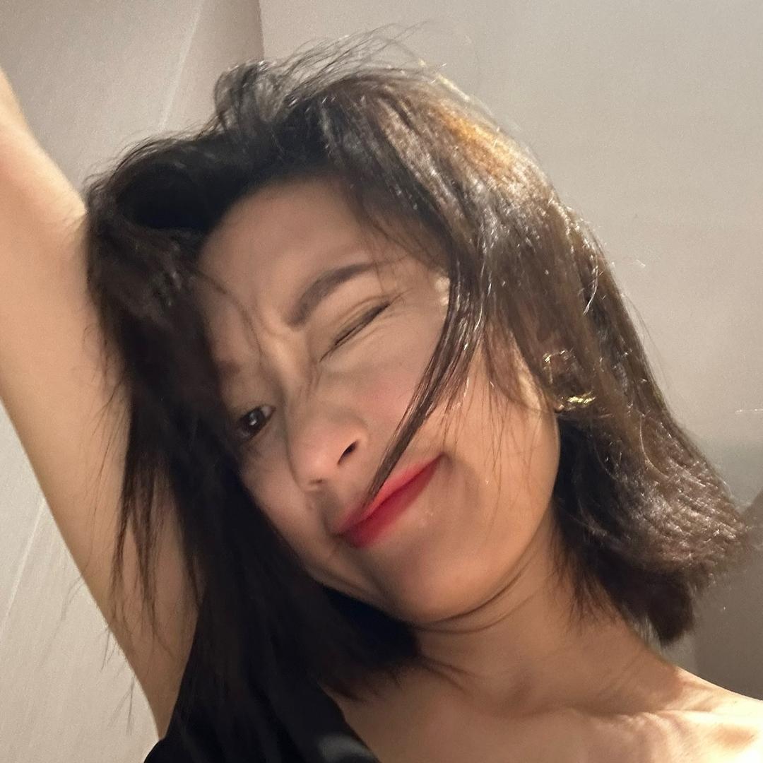 小娟子卖包咯
